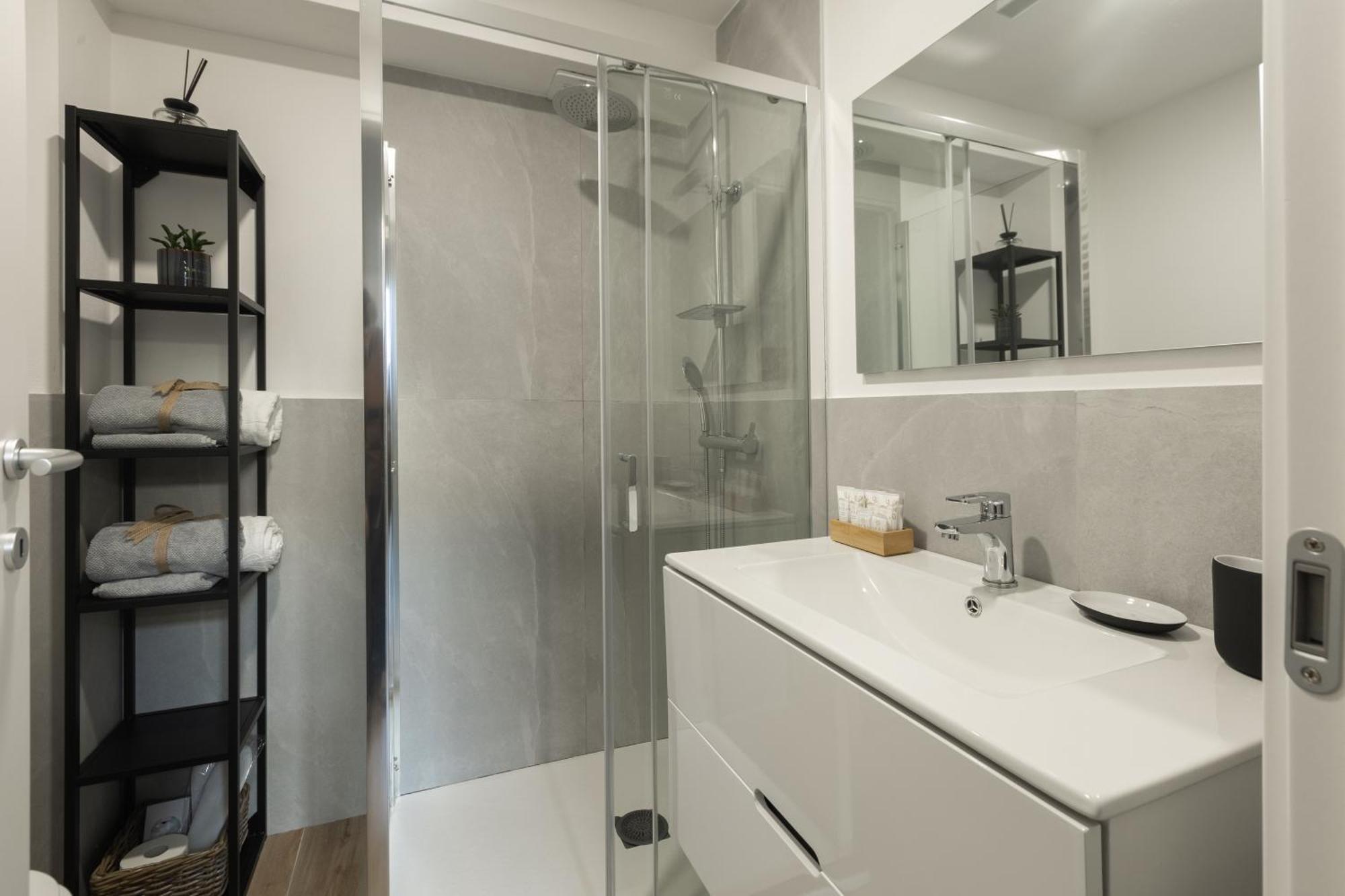 Moderno E Confortevole Loft Tra Navigli E Bocconi Mailand Exterior foto